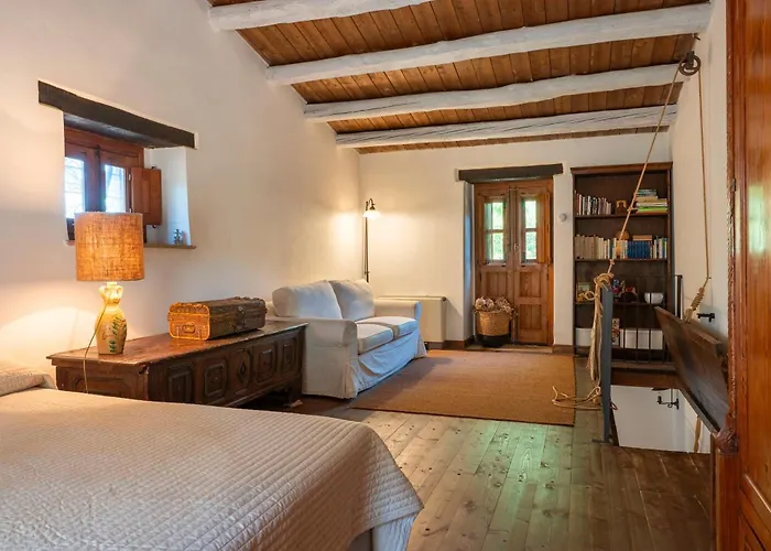 Borgo Toniasole 别墅 切法卢